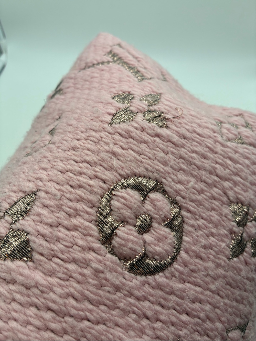 Louis Vuitton Blush Pink Monogram logomania wool scarf - Picture 12 of 12